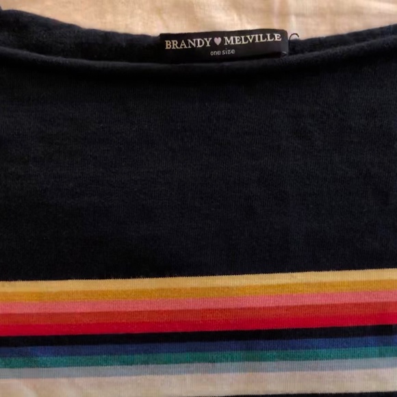 brandy melville top!!!! - Picture 2 of 3